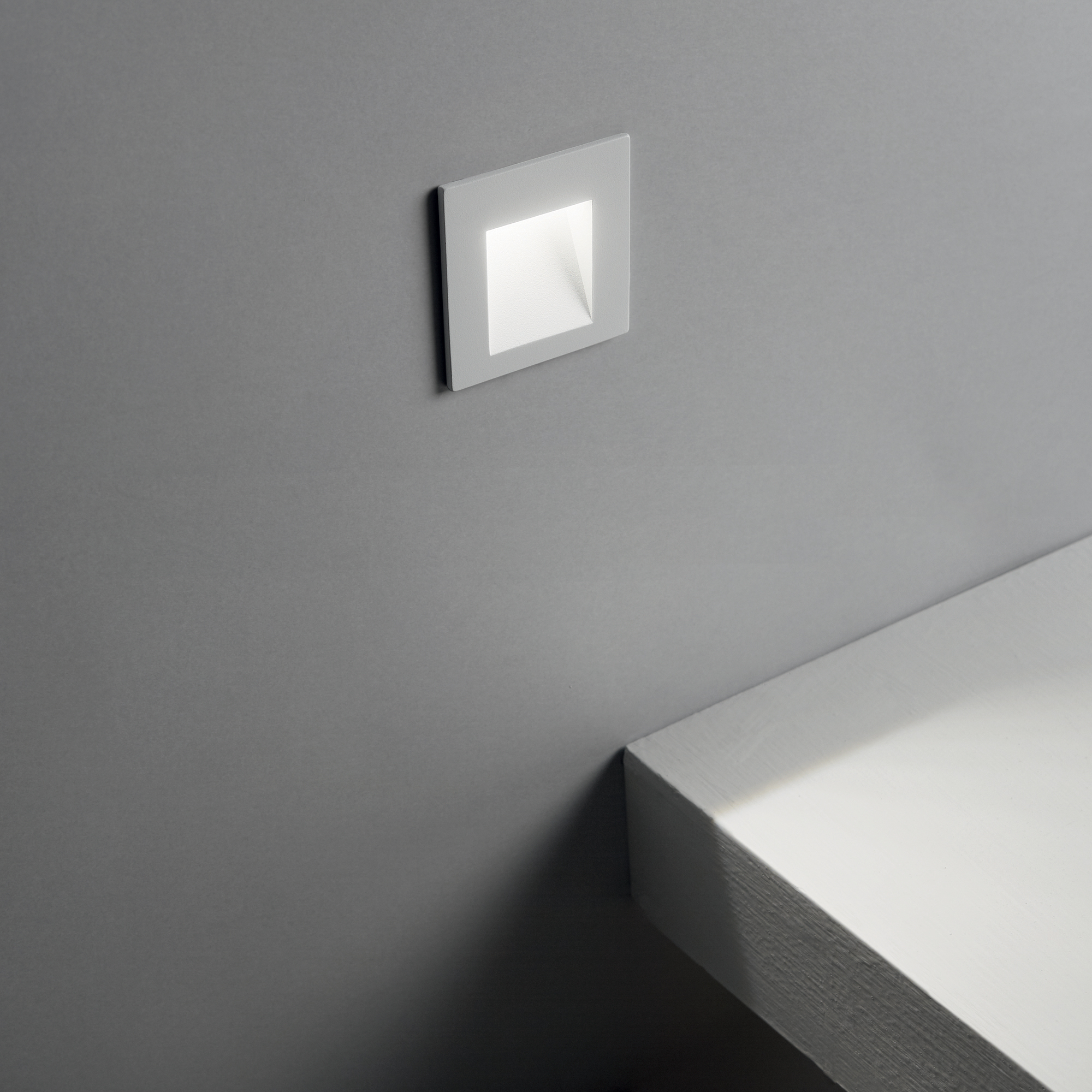 269023_EMO001_BIT_FI_BIANCO